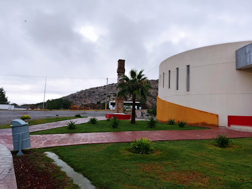 Centro Cultural Y Deportivo 