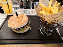 Hamburger du Restaurant Hippopotamus Steakhouse à Tremblay-en-France - n°12