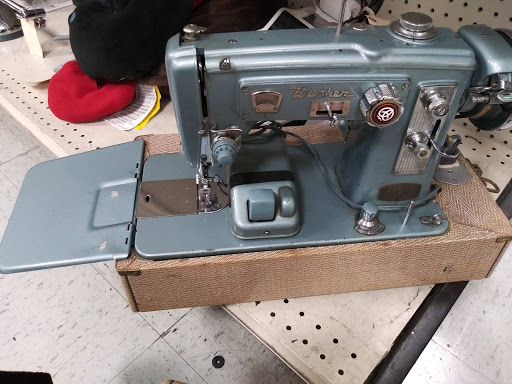 Thrift Store «Superior Thrift Store», reviews and photos, 1135 N Wilson Way, Stockton, CA 95205, USA