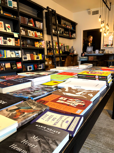Book Store «Deep Vellum Books», reviews and photos, 3000 Commerce St, Dallas, TX 75226, USA