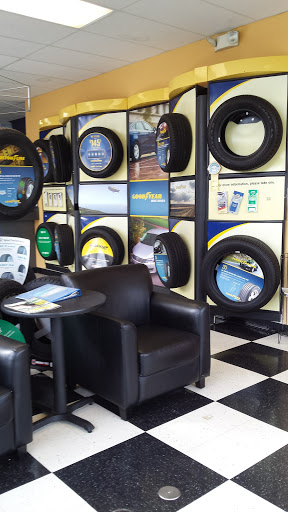 Tire Shop «JBC Tire Complete Auto Care», reviews and photos, 1019 E Republic Rd, Springfield, MO 65807, USA