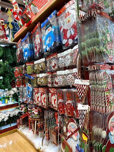 Variety Store «DII Deals & Discounts», reviews and photos, 445 5th Ave, Brooklyn, NY 11215, USA