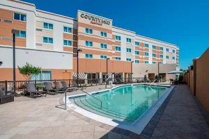Courtyard by Marriott Columbus image