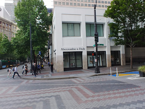 Clothing Store «Abercrombie & Fitch», reviews and photos, 1531 4th Ave, Seattle, WA 98101, USA