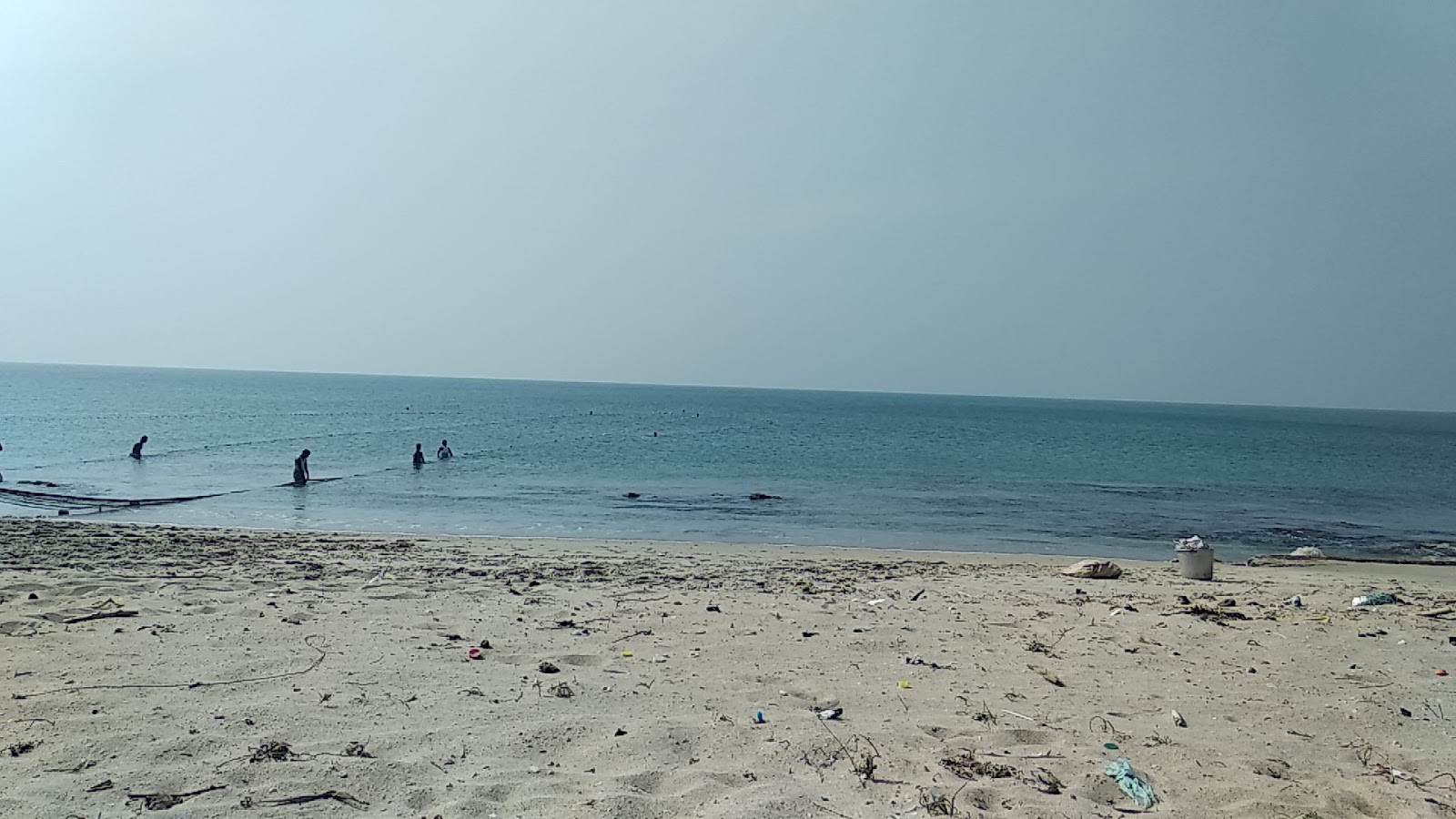 Foto av Manankudi Beach med lång rak strand