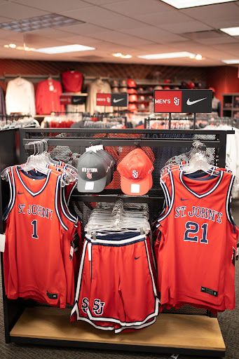 Book Store «St Johns University Queens Campus Bookstore», reviews and photos, 8000 Utopia Pkwy, Jamaica, NY 11439, USA