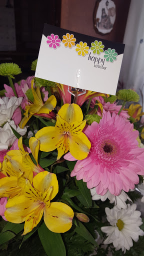 Florist «Fleur De Lis Artistry In Flowers», reviews and photos, 720 S Weymouth Ave, San Pedro, CA 90732, USA