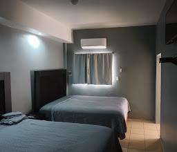 Hotel Los Portales photo