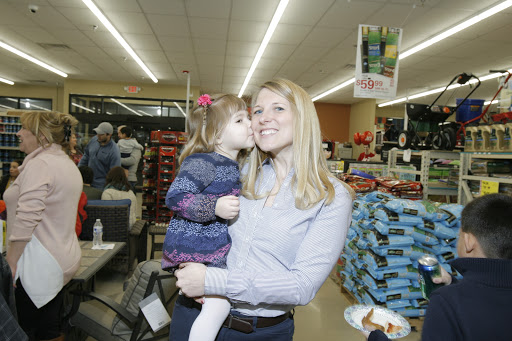 Hardware Store «Roselle Ace Hardware», reviews and photos, 821 E Nerge Rd, Roselle, IL 60172, USA