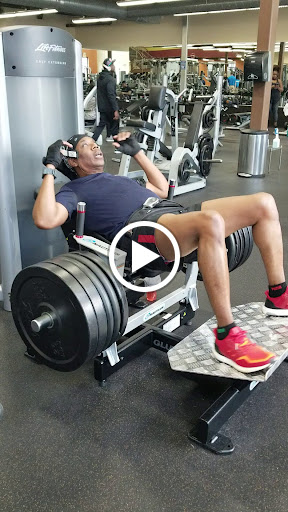 Health Club «Onelife Fitness - Chesapeake Square Gym», reviews and photos, 4628 Portsmouth Blvd, Chesapeake, VA 23321, USA