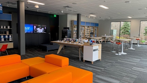 Cell Phone Store «AT&T», reviews and photos, 450 State Rd, North Dartmouth, MA 02747, USA