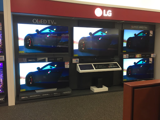 Appliance Store «P.C. Richard & Son», reviews and photos, 35-18 Steinway St, Astoria, NY 11101, USA