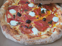 Plats et boissons du Pizzeria PIZZA QUATTRO à Llupia - n°5