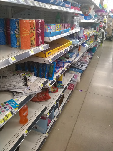 Discount Store «Dollar General», reviews and photos, 5753 Wayne Ave, Philadelphia, PA 19144, USA