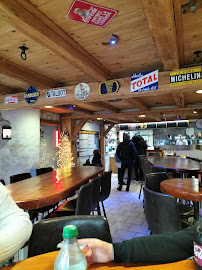 Atmosphère du Pizzeria Paradisio Pizza à Sallanches - n°7