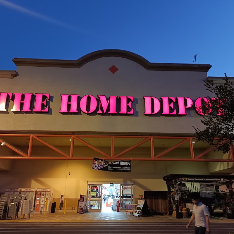 Pro Desk at The Home Depot