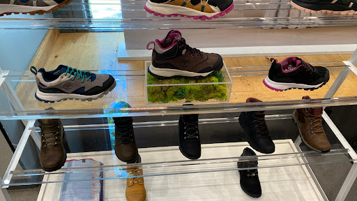 Shoe Store «Timberland», reviews and photos, 625 N Michigan Ave #150, Chicago, IL 60611, USA