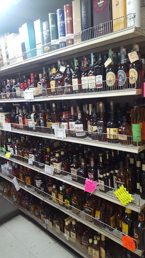 Grocery Store «La Riviera Market and Spirits», reviews and photos, 9331 La Riviera Dr, Sacramento, CA 95826, USA