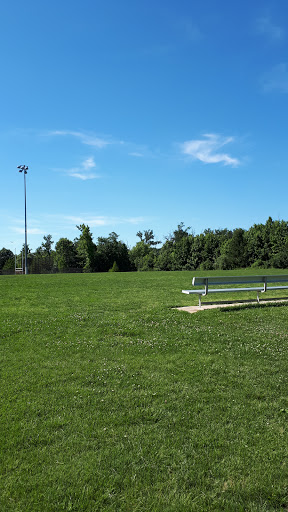 Park «Arrowhead Park», reviews and photos, 5200 Arrowhead Park Dr, Centreville, VA 20120, USA