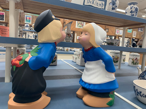 Pottery Store «De Klomp Wooden Shoe & Delftware Factory», reviews and photos, 12755 Quincy St, Holland, MI 49424, USA