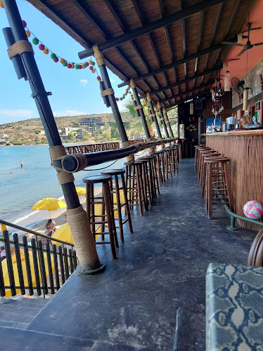 Barracuda Beach Bar - Μπαρ