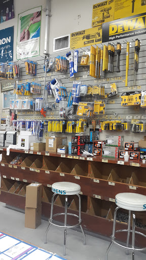 Electrical Supply Store «Kilowatt Electric and Lighting», reviews and photos, 401 SW 71st Ave, Miami, FL 33144, USA
