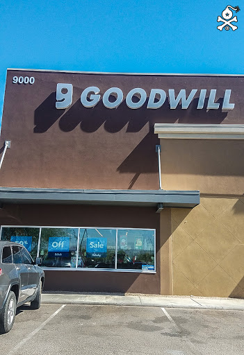 Thrift Store «91st & Northern Goodwill Retail Store & Donation Center», reviews and photos, 9000 W Northern Ave, Glendale, AZ 85305, USA