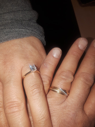 Jewelry Store «Jared The Galleria of Jewelry», reviews and photos, 8889 Gateway Blvd W #3100, El Paso, TX 79925, USA