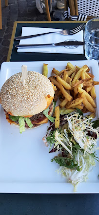 Hamburger du Restaurant OCTOPUS à Biarritz - n°5