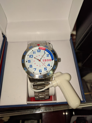 Clothing Store «Burlington Coat Factory», reviews and photos, 500 E Aurora Rd, Macedonia, OH 44056, USA