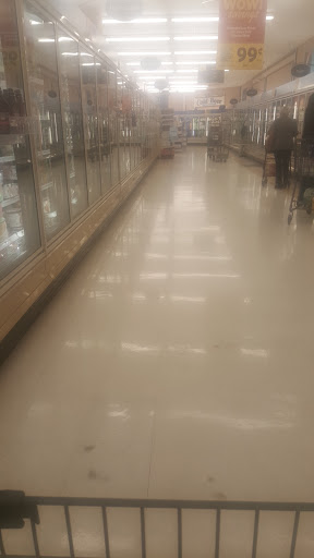 Grocery Store «Food Lion», reviews and photos, 4803 Gerrardstown Rd, Inwood, WV 25428, USA