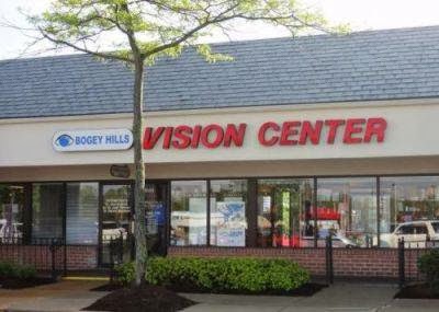 Eye Care Center «Bogey Hills Vision Center», reviews and photos, 2035 Zumbehl Rd, St Charles, MO 63303, USA
