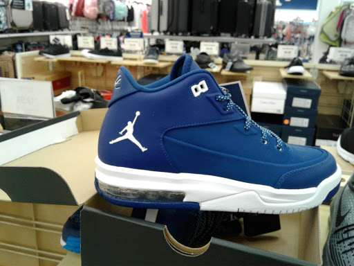 Department Store «Marshalls», reviews and photos, 1925 Pawtucket Ave, East Providence, RI 02914, USA