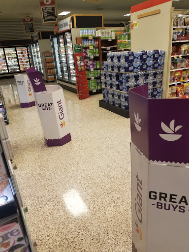 Supermarket «Giant», reviews and photos, 4624 Edmondson Ave, Baltimore, MD 21229, USA