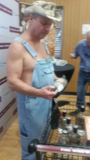 Liquor Store «Fine Wine & Good Spirits», reviews and photos, 1440 Bethlehem Pike, Flourtown, PA 19031, USA