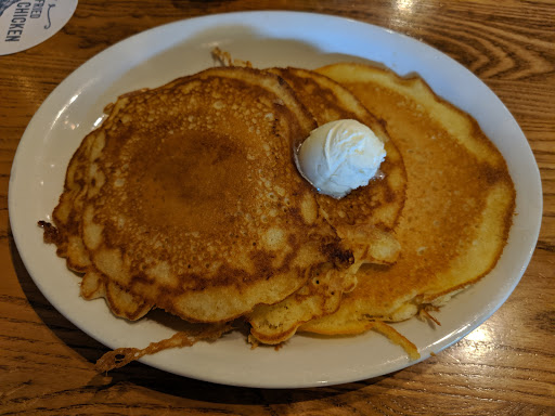American Restaurant «Cracker Barrel Old Country Store», reviews and photos, 34 Tunnel Rd, Asheville, NC 28805, USA