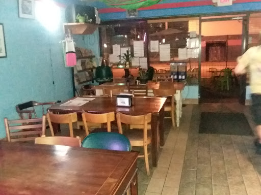 Live Music Venue «The Acoustic Coffeehouse», reviews and photos, 415 W Walnut St, Johnson City, TN 37604, USA