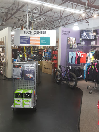 Bicycle Store «Trek Bicycle Store», reviews and photos, 1621 E Sunrise Blvd, Fort Lauderdale, FL 33304, USA