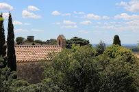 Les Garrigues de la Vallée des Baux du Restaurant français Le Variétés à Les Baux-de-Provence - n°1