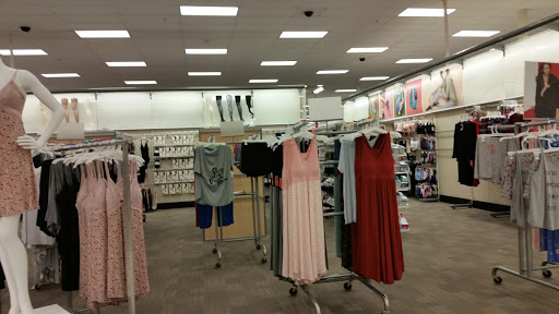 Department Store «Target», reviews and photos, 135 Creekside Way, New Braunfels, TX 78130, USA