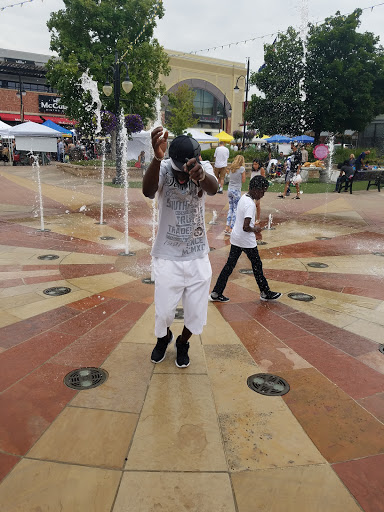 Movie Theater «AMC DINE-IN Southlands 16», reviews and photos, 23955 E Plaza Ave, Aurora, CO 80016, USA