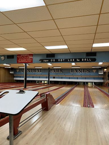 Bowling Alley «Central Park Lanes», reviews and photos, 10 Saratoga St, East Boston, MA 02128, USA