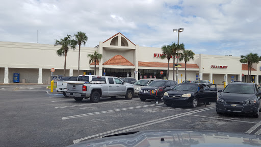 Winn-Dixie, 1835 FL-44, New Smyrna Beach, FL 32168, USA, 