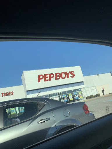 Auto Parts Store «Pep Boys Auto Parts & Service», reviews and photos, 1001 Breckenridge Ln, Louisville, KY 40207, USA