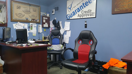 Used Car Dealer «Platinum Financial Auto Sales», reviews and photos, 6942 Greenfield Rd, Dearborn, MI 48126, USA