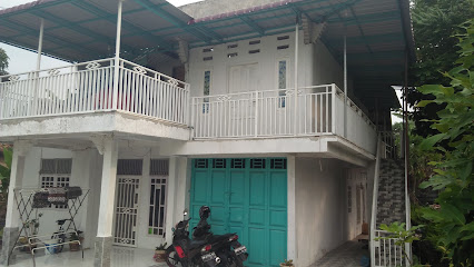 Hendra Harahap Razhue's Villa