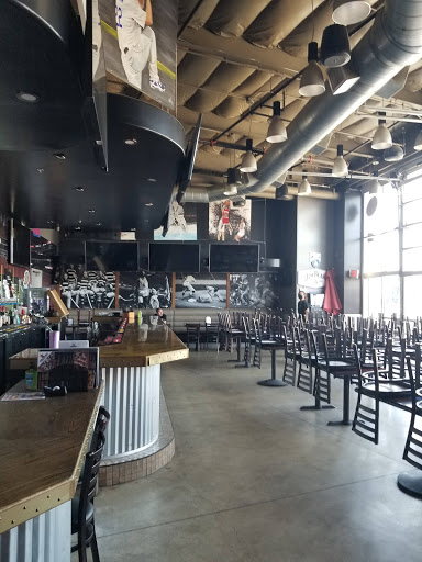 Shopping Mall «Shops At Dos Lagos», reviews and photos, 2780 Cabot Dr #140, Corona, CA 92883, USA