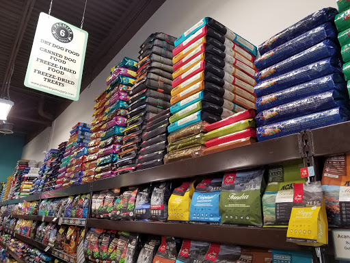 Pet Supply Store «Premier Pet Supply», reviews and photos, 63 W Auburn Rd, Rochester Hills, MI 48307, USA