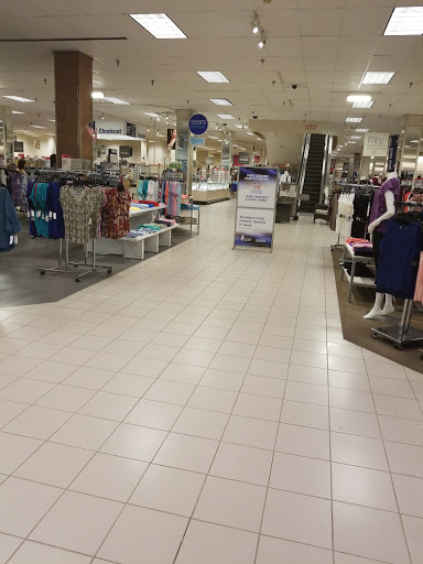 Shopping Mall «Stroud Mall», reviews and photos, 344 Stroud Mall, Stroudsburg, PA 18360, USA