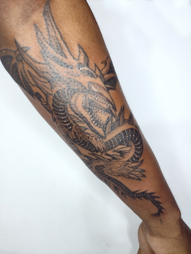 Logo da empresa - Studio 13 Tattoo